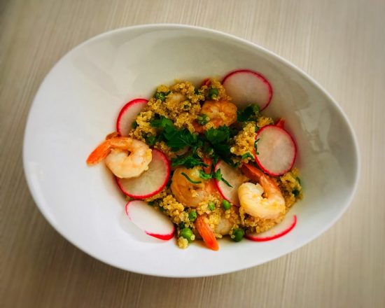 creveti cu mazare și quinoa